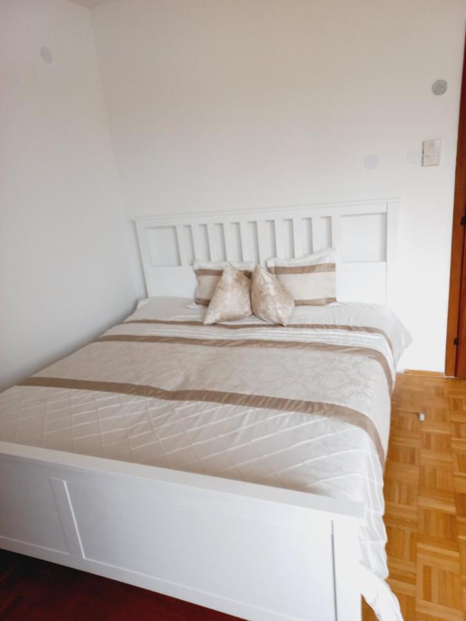 Apartamento Lora Klagenfurt am Woerthersee Exterior foto